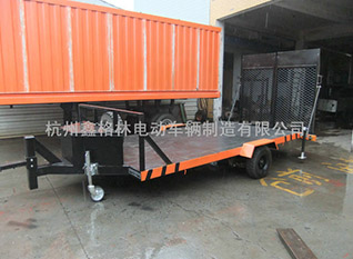 工程機械專用拖車.jpg 工程機械專用拖車.jpg